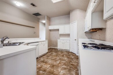 5805 Mckinley Ln, Richardson, TX 75082 - photo 5