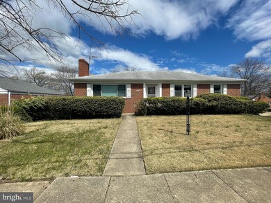 2018 Jameson St, Temple Hills, MD 20748 - photo 2