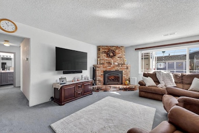 12932 Truman St, Salinas, CA 93906 - photo 7