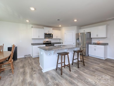 7865 Whispering Stream Dr, Sherrills Ford, NC 28673 - photo 4