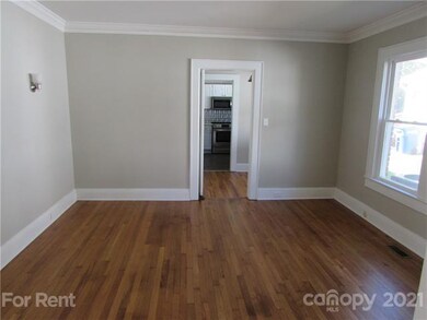 125 Park St, Statesville, NC 28677 - photo 4