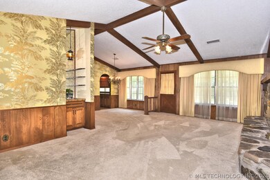 Vaulted, Beamed Living, Ceiling Fans in all rooms