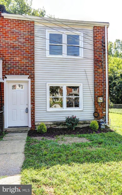 353 Bigley Ave, Halethorpe, MD 21227 - photo 2