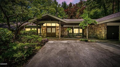 02-1115-Old-Cartertown-Rd-Gatlinburg-TN-