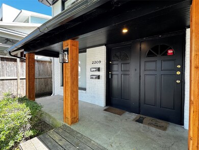 2209 Hazard St unit A, Houston, TX 77019 - photo 3