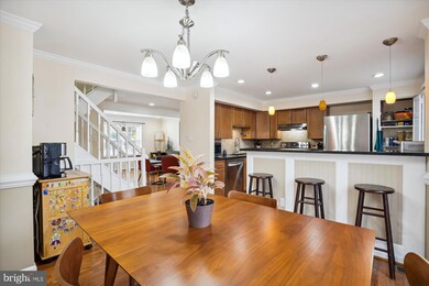 6828 Montivideo Square Ct, Falls Church, VA 22043 - photo 7