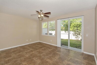 2300 Sunset Bluff Dr, Jacksonville, FL 32216 - photo 7