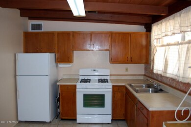 327 E Roger Rd, Tucson, AZ 85705 - photo 2