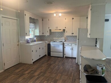 1303 S Lee St, Americus, GA 31709 - photo 3