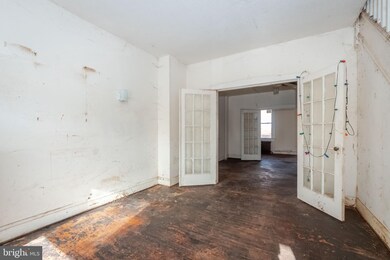 2728 E Biddle St, Baltimore, MD 21213 - photo 3