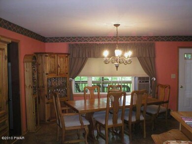 154 Arbutus Ln, Milford, PA 18337 - photo 6