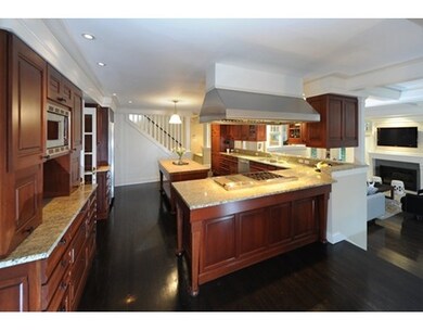 91 Arnold Rd, Wellesley Hills, MA 02481 - photo 5