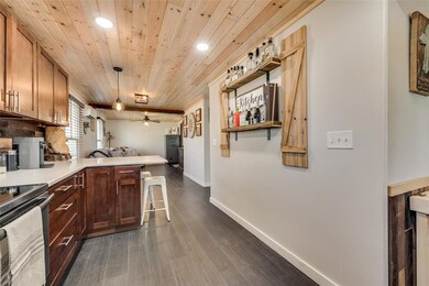 428 S Spikes Rd, Corsicana, TX 75110 - photo 6