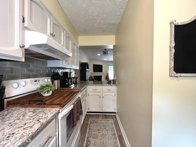 940 Linden Rd unit 19, Pinehurst, NC 28374 - photo 4