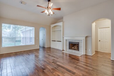 2 Merryvale Dr, Spring, TX 77382 - photo 5