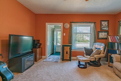 308S11thSt_0002
