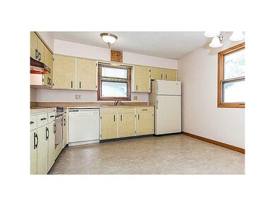 Kitchen. Older but well maintained and working ord