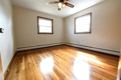 48 Miami Ct, Manchester, NH 03103 - photo 6