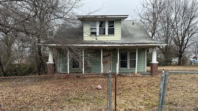 401 NE E St, Stigler, OK 74462 - photo 2