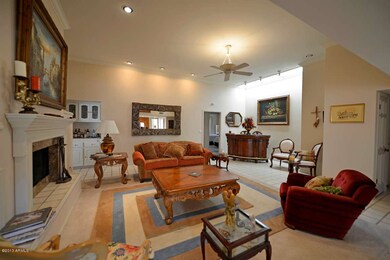 Living Room Setting