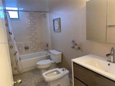 2500 Parkview Dr unit 1721, Hallandale Beach, FL 33009 - photo 5