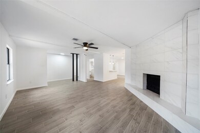 17310 Glenpatti Dr, Houston, TX 77084 - photo 3