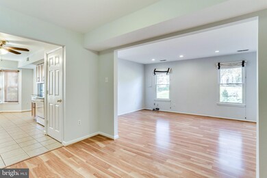 1706 Wilcox Ln, Silver Spring, MD 20906 - photo 2