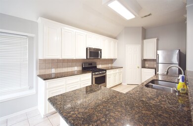 3530 Kennedy Dr, Pearland, TX 77584 - photo 7