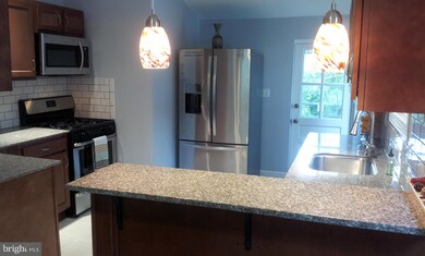 4419 Forest View Ave, Baltimore, MD 21206 - photo 6