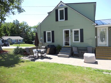 8 Harmony Ln, Claremont, NH 03743 - photo 5