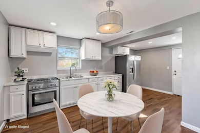 7718 Hamilton Ave, Cincinnati, OH 45231 - photo 4