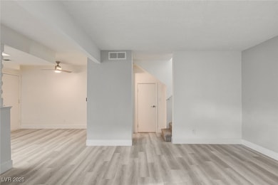 579 Roxella Ln unit B, Las Vegas, NV 89110 - photo 7