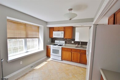 6180 Towhee Ln, Mays Landing, NJ 08330 - photo 7