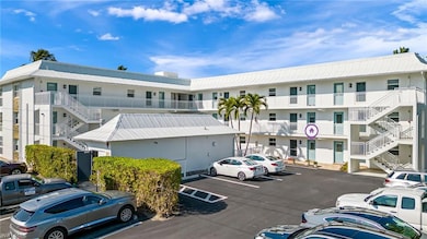 1021 3rd St S unit 110, Naples, FL 34102 - photo 3