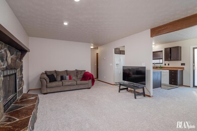 Living Room/Kitchen