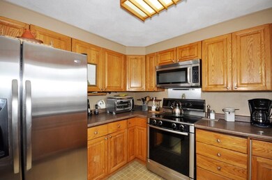 24 Cranberry Ln unit 24, Concord, MA 01742 - photo 4