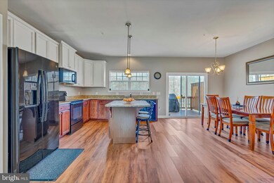 512 English Oak Ln, Prince Frederick, MD 20678 - photo 2