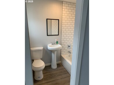 462 SW Coast Ave, Depoe Bay, OR 97341 - photo 7