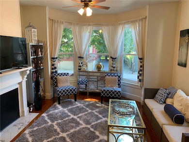 46 Lee Ave unit 1, Newport, RI 02840 - photo 5