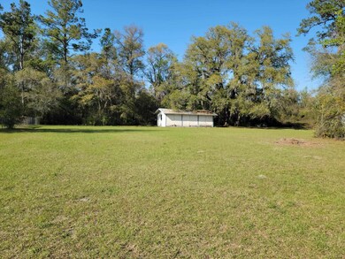 84 Crystal Ln, Crawfordville, FL 32327 - photo 3