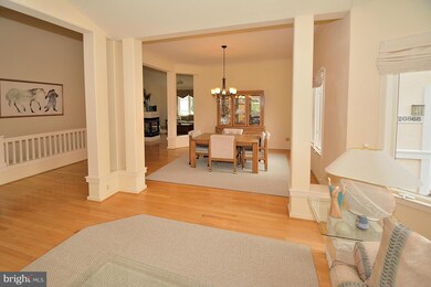 20868 Waterbeach Place, Sterling, VA 20165 - photo 6