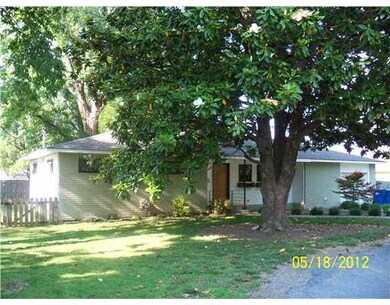 802 Carson Dr, Bentonville, AR 72712 - photo 2