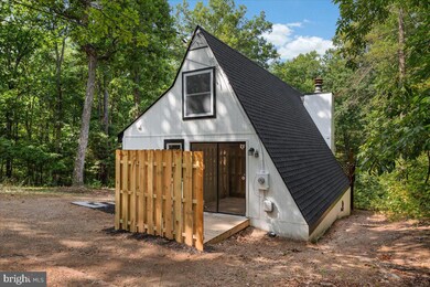 325 Tall Pine Ln, Gerrardstown, WV 25420 - photo 3