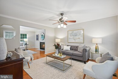 4308 Poplar Forest Ct, Chantilly, VA 20151 - photo 3