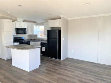 6040 Dora Ct, Slatington, PA 18080 - photo 4