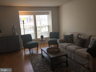 9210 Deer Crossing unit 59, Lorton, VA 22079 - photo 3