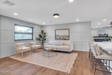 4910 E Shaw Butte Dr-9