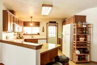 916 Golden Ct, Medical Lake, WA 99022 - photo 5