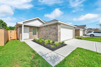 17926 Becker Landing Dr, Hockley, TX 77447 - photo 2