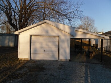 700 Sanderson Dr, Hopkinsville, KY 42240 - photo 4